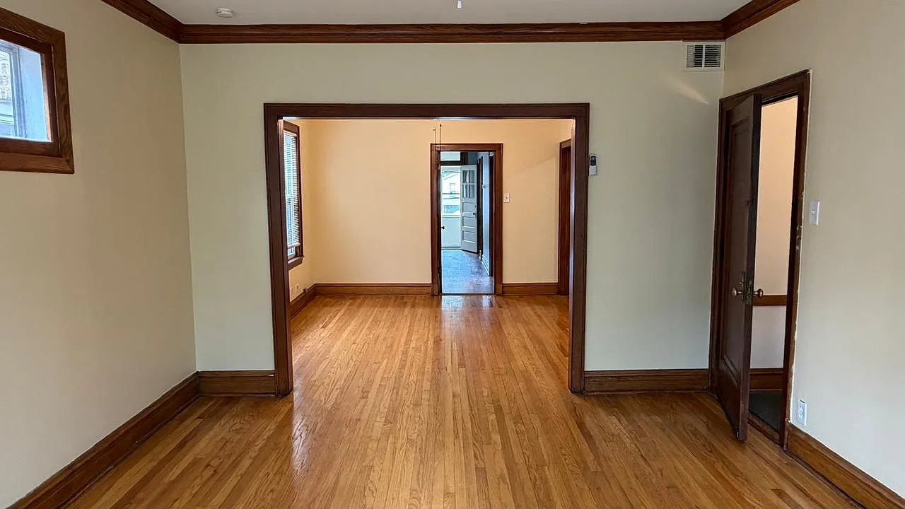2 bed, 800 sqft, $1,600 — Photo 4