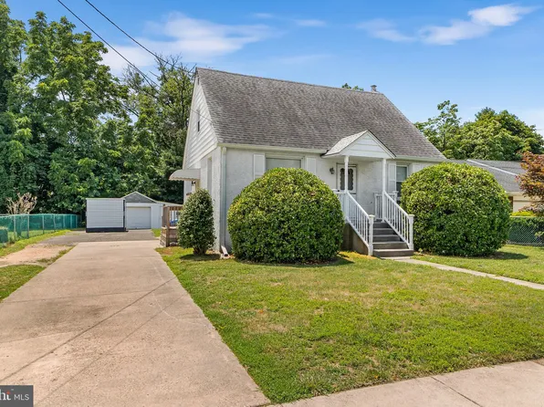 308 Oakwood Ave, Glassboro, NJ 08028