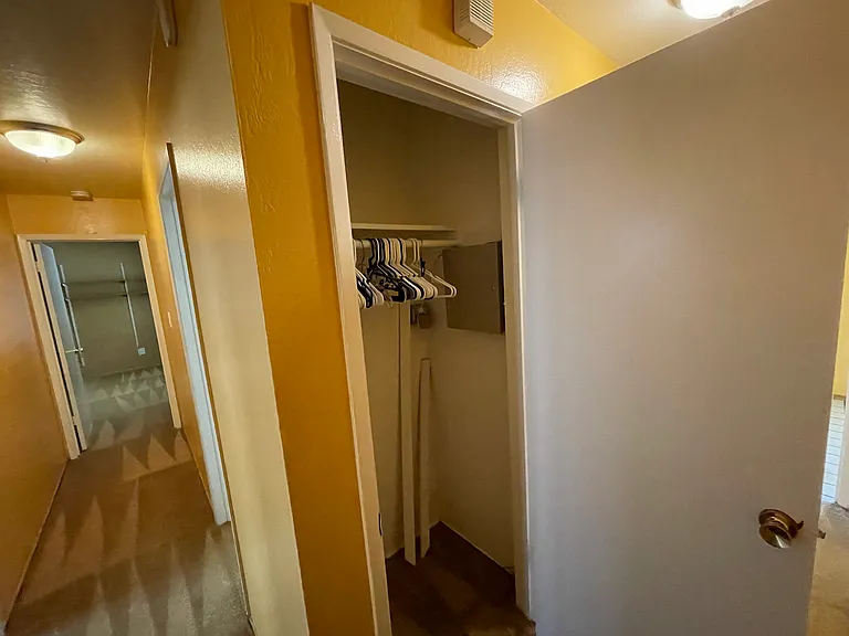 3420 Fleetwood Dr — Photo 15