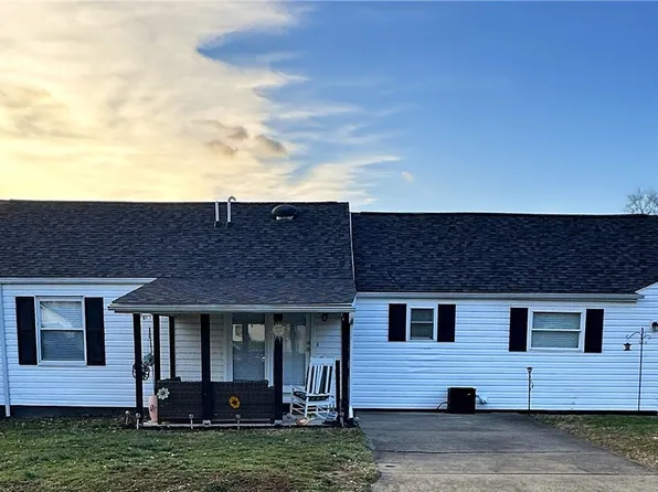 2315 42nd St, Parkersburg, WV 26104