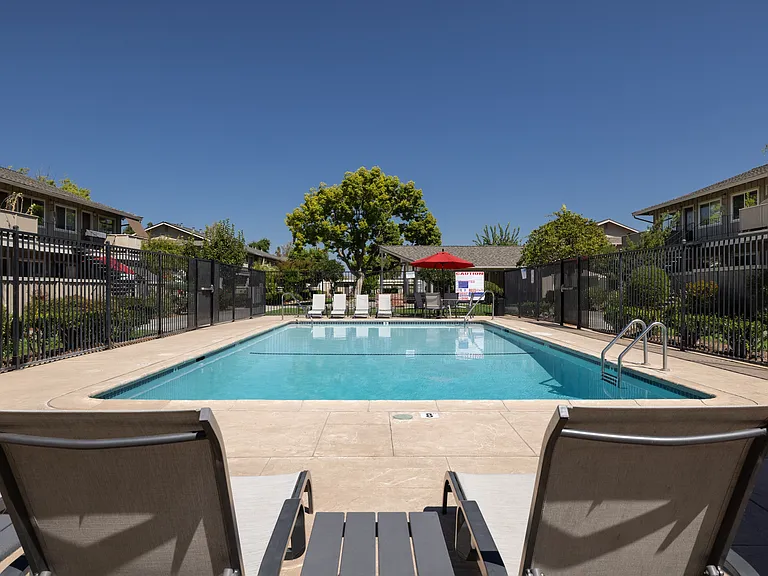 Los Gatos Gardens — Photo 21