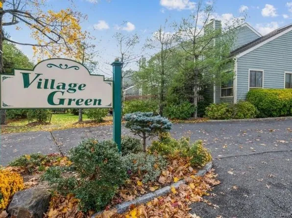 2 Village Grn, Port Chester, NY 10573