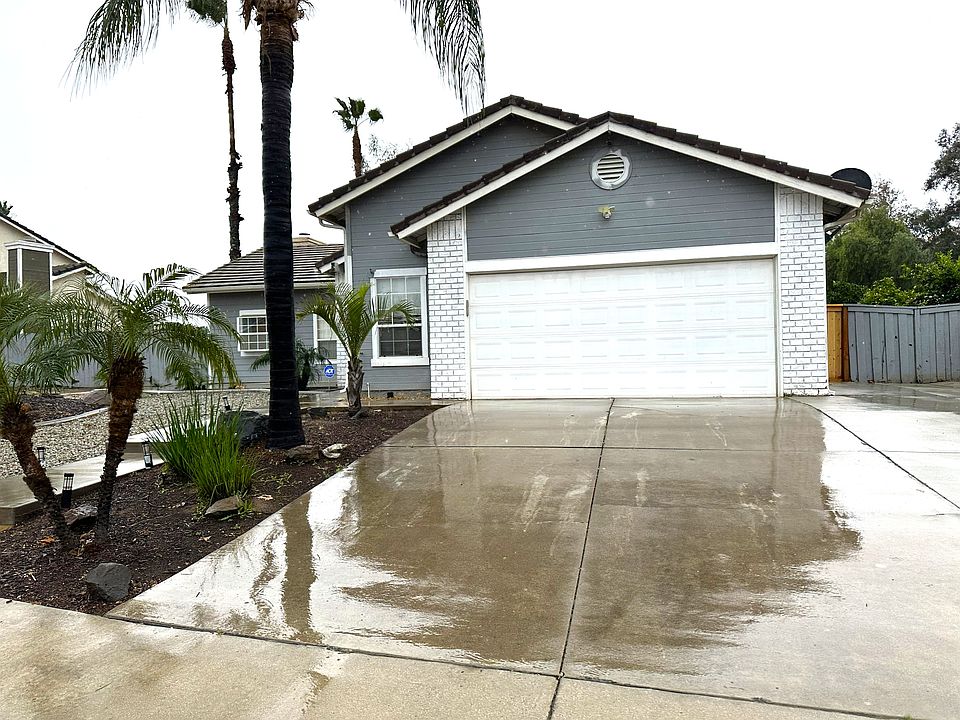 1st image of 22581 Gierson Ave