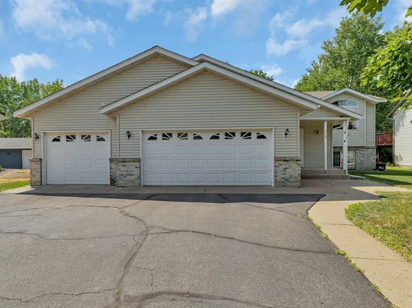 610 Pinewood Ct, Waite Park, MN 56387