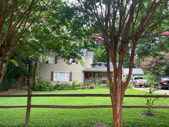 2136 Pine Ln, Birmingham, AL 35226