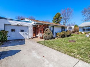 101C Dogwood Plz, Monroe Township, NJ 08831