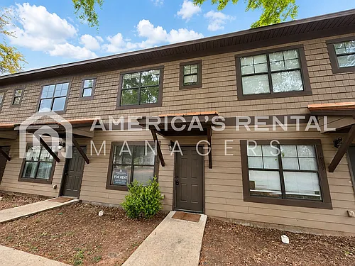 1915 6th Ave Photo 1