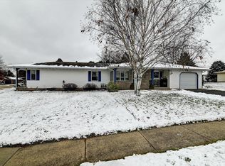 1105 Smedal Dr, Stoughton, WI 53589