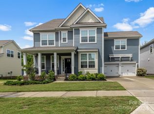 920 Claires Creek Ln, Davidson, NC 28036