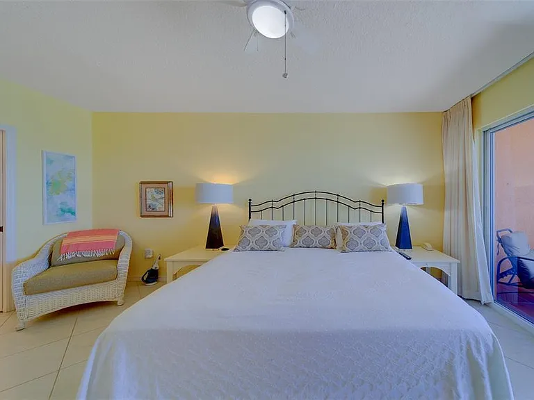 16450 Gulf Blvd #564 — Photo 24