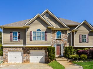 25 N Village Cir, Rydal, GA 30171