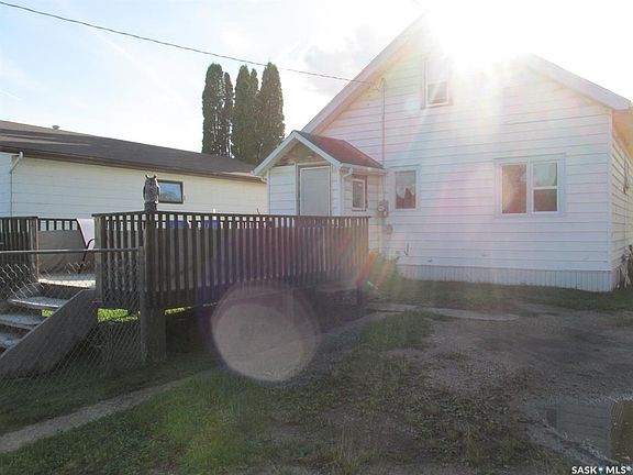 4th image of 200 Guloien AVENUE