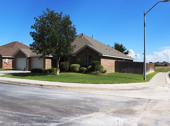 3rd image of 5721 San Saba Ave