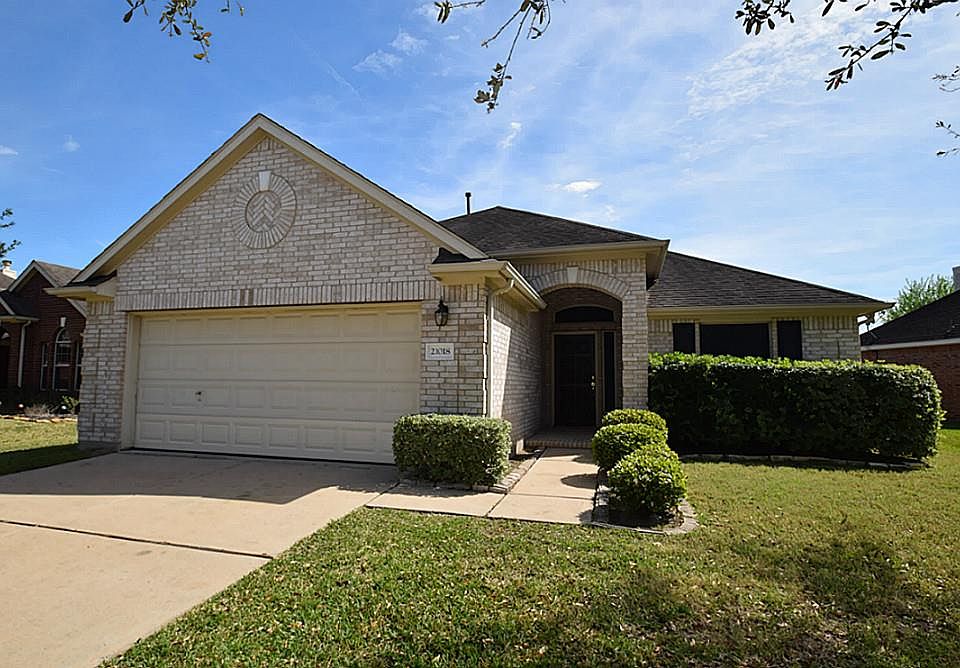 1st image of 21018 Garden Arbor Ln