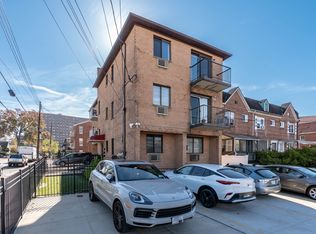 62-54 102nd St #3, Rego Park, NY 11374