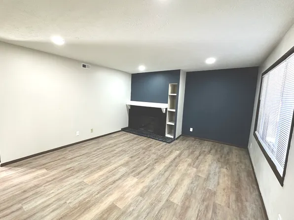 4140 Baldwin Ave #6, Lincoln, NE 68504