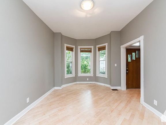 4th image of 2705 W Francis Pl #1JC