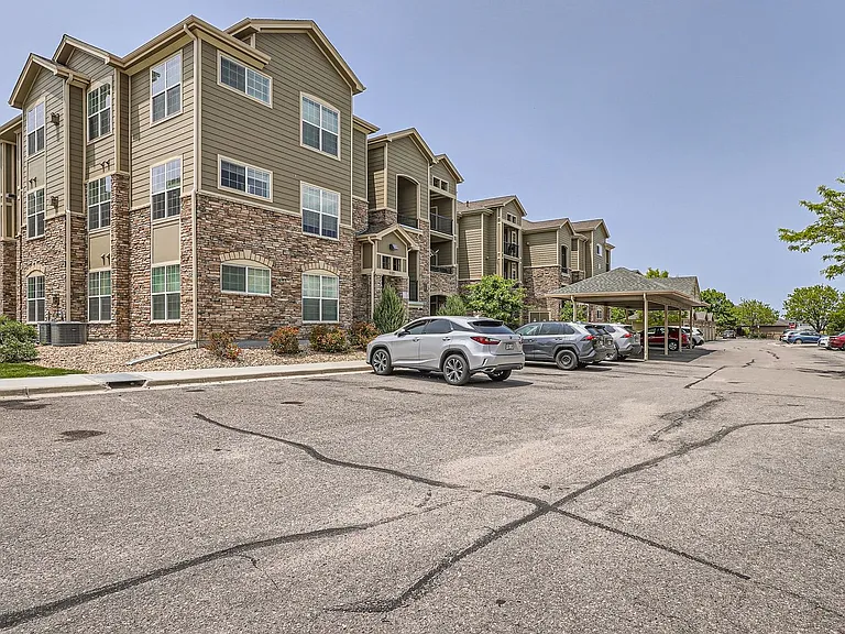 9185 Wilde Ln #301 — Photo 2