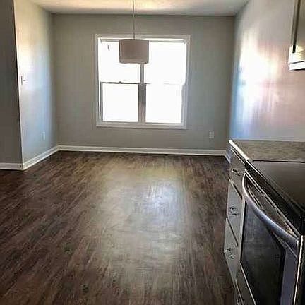 2nd image of 1482 San Bernardino Way
