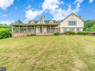 101 Cree Ln, Elliottsburg, PA 17024