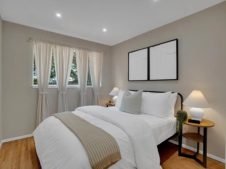 Meadowbrook Dr — Photo 14
