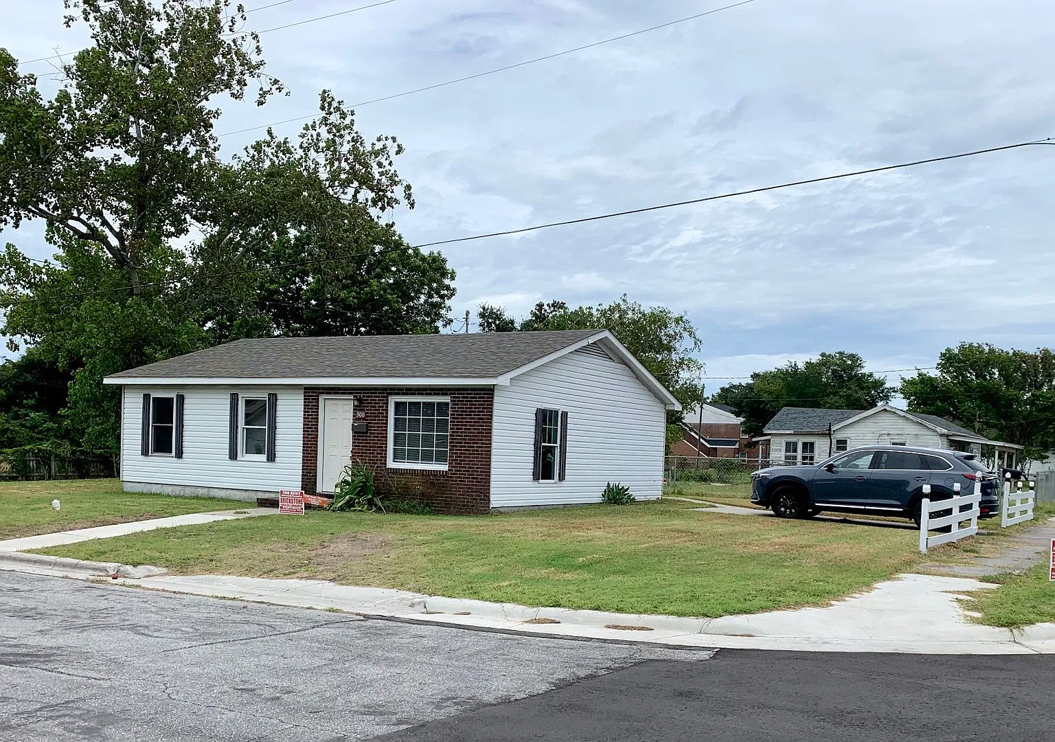 3 Bedrooms 2 blocks to water & Morehead City Waterfront in Historic Walking District of Morehead ... — Photo 1