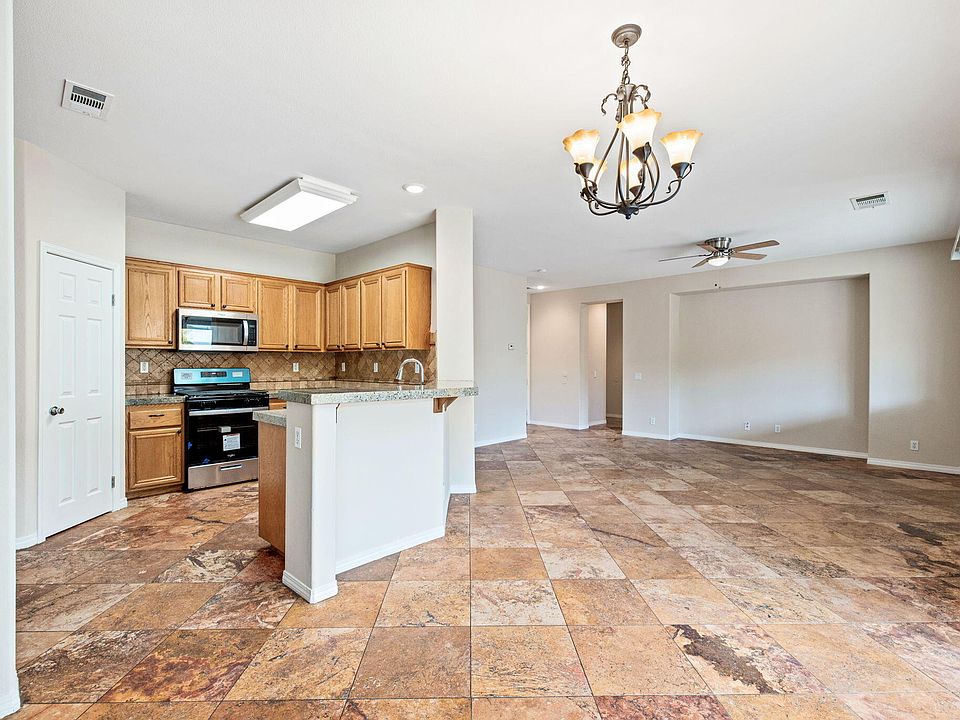 1st image of 65460 Osprey Ln