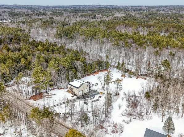 270 Mayall Road, Gray, ME 04039