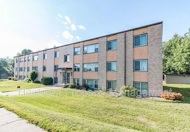 25 W Redwing St #18 — Photo 6