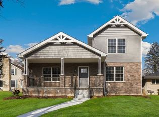 653 W Exchange St, Crete, IL 60417