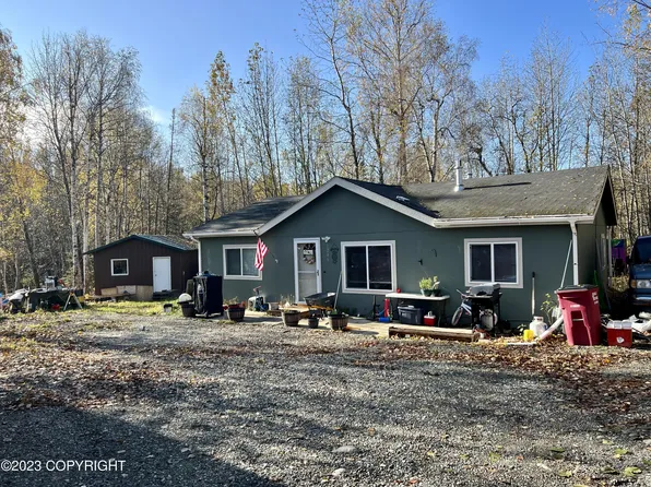 1246 N Hoka Hay Cir, Wasilla, AK 99654