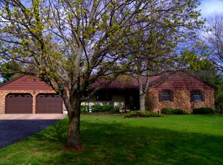 N5640 Fairway Dr, New London, WI 54961