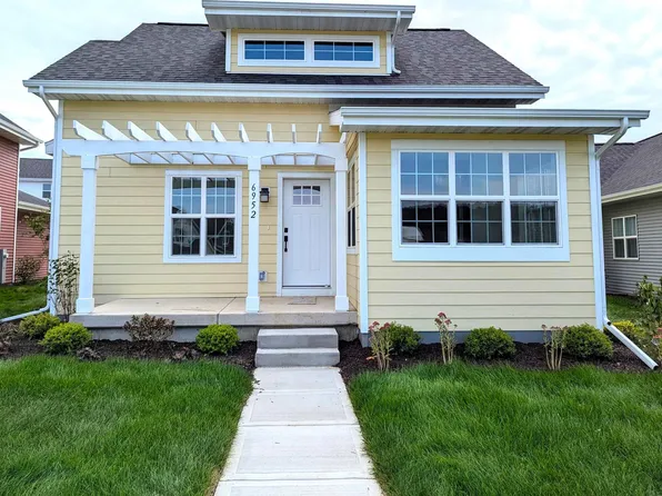 6952 Pine Siskin Pl, Middleton, WI 53562