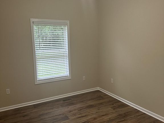 5th image of 5252 Hillsboro Hwy