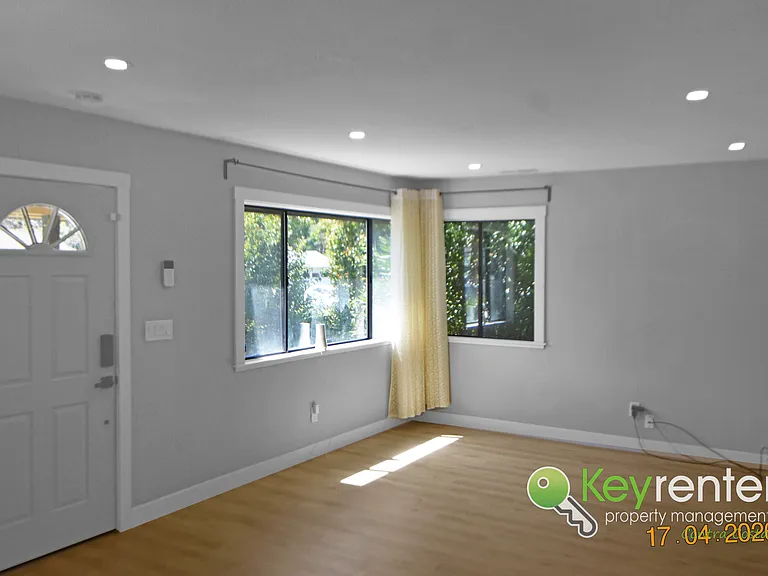 5127 Red Oak Dr — Photo 5