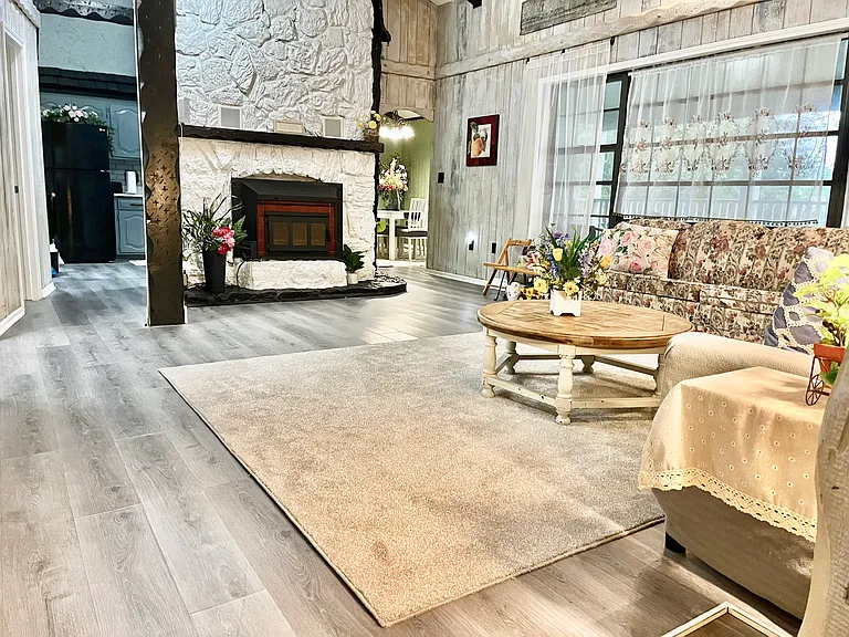 15721 Quivira Rd — Photo 3