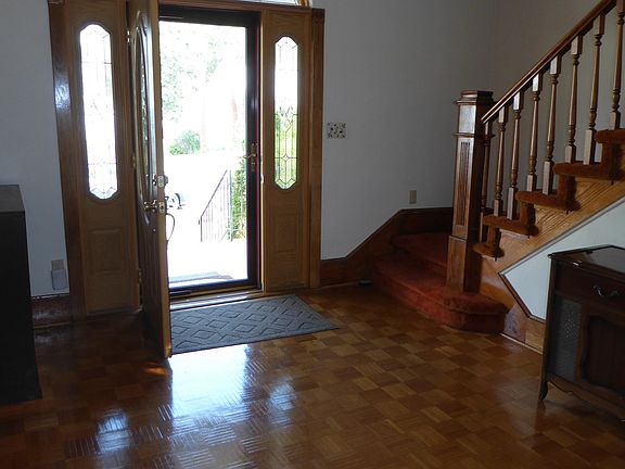 2nd image of 227 W Cleveland Ave
