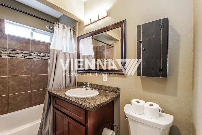 5435 Kenneth Ave — Photo 12