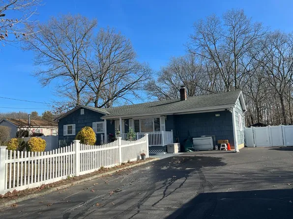 991 N Ocean Avenue, Medford, NY 11763
