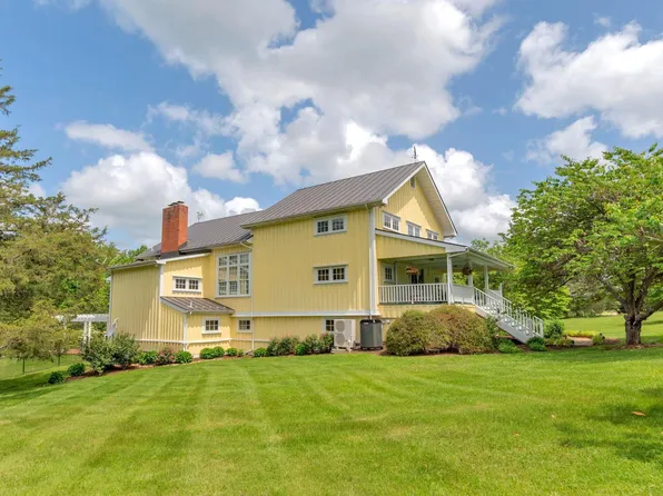 3774 Starlight Rd, North Garden, VA 22959