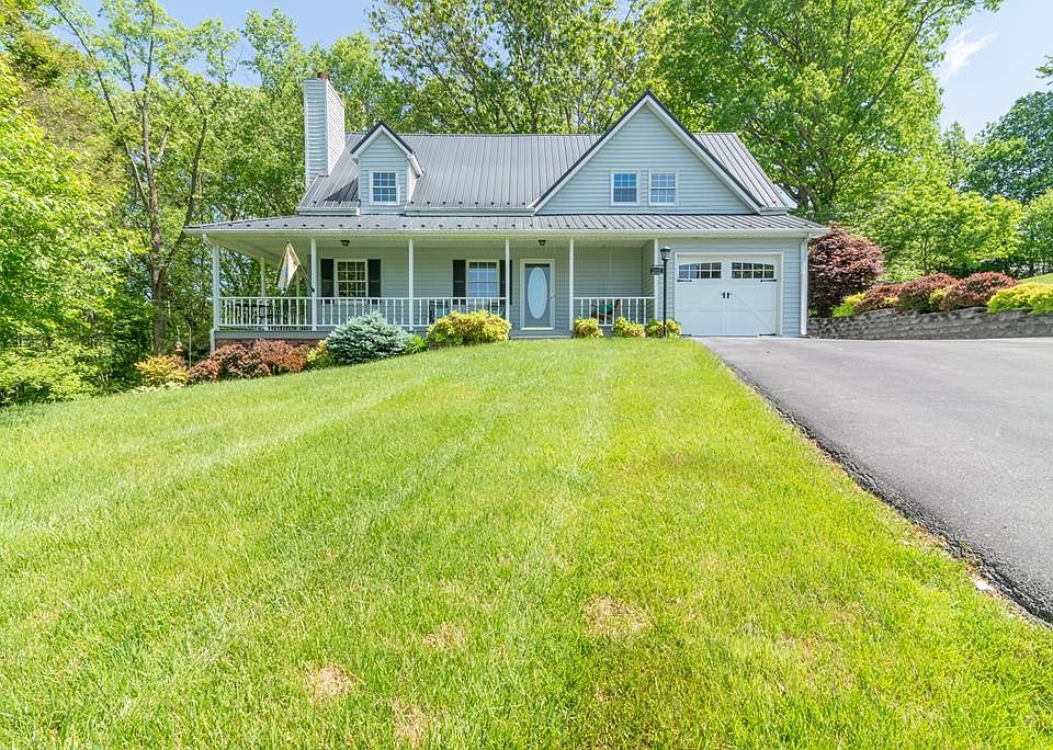 1st image of 26101 Beech Cir