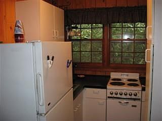 5th image of 66 Lister Ln