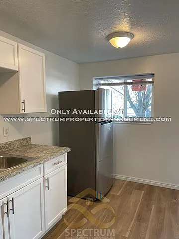 1825 S McClelland St #2 — Photo 6