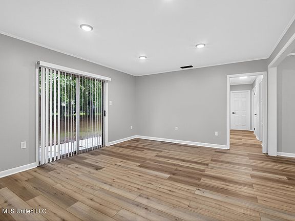 5th image of 2919 Prince George Rd