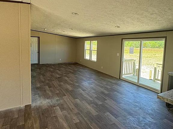 4th image of 5021 Charleston Hwy