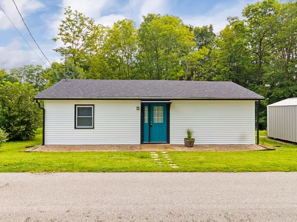 7821 S Georgetown Rd, Nineveh, IN 46164