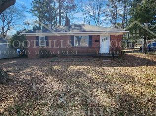 100 Clinton Dr, Anderson, SC 29621