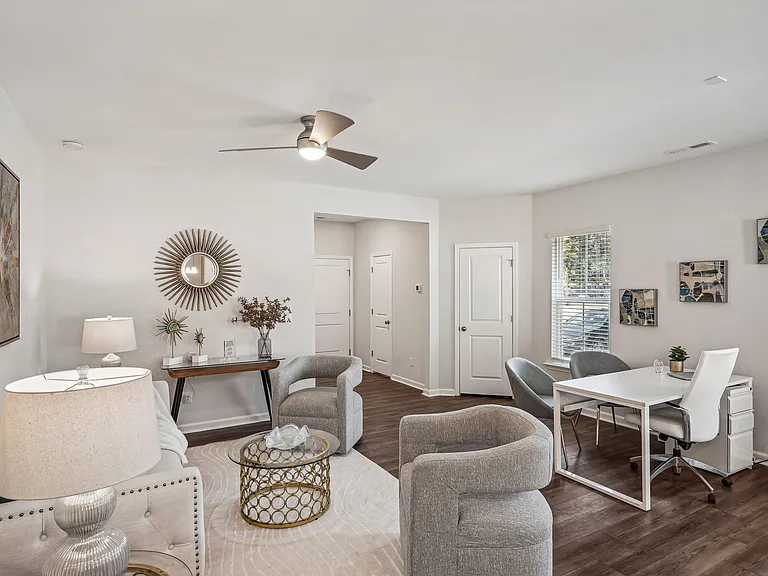 Porchlight Brier Creek — Photo 15