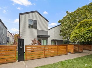 1014 B S Donovan St, Seattle, WA 98108