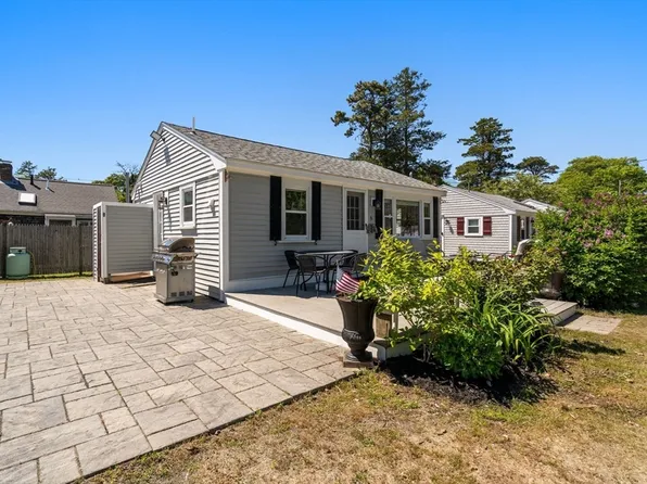 253 Shad Hole Rd #6, Dennis Port, MA 02639